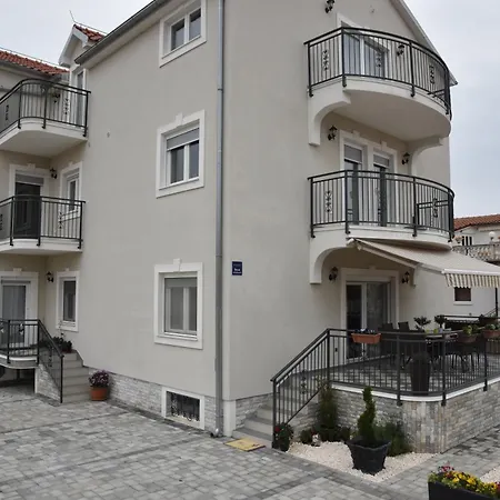 Apartments Lavendula Vodice Exterior photo